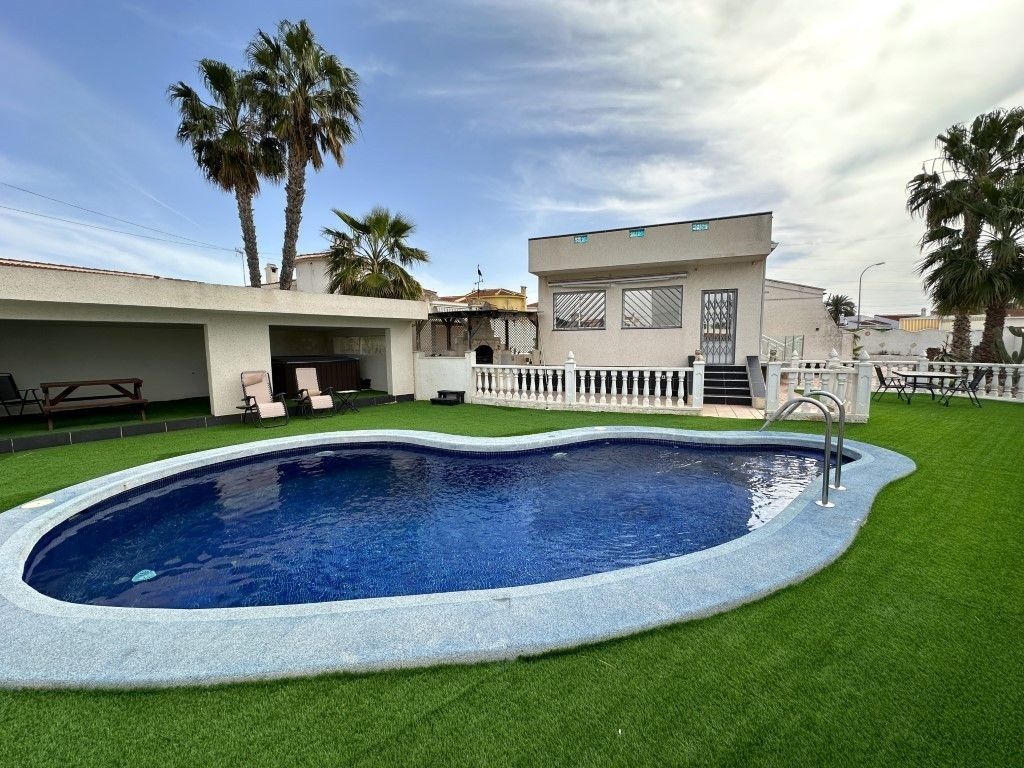 Luxury House for sale in Rojales, 549 950 €, Photo 3