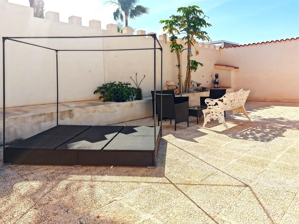 Maison de luxe à vendre à Torrevieja, 545 000 €, Photo 3