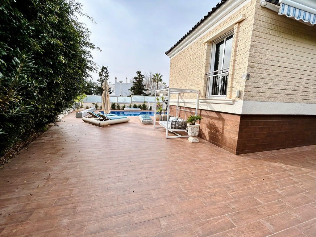 Maison de luxe à vendre à Torrevieja, 1 117 000 €, Photo 7