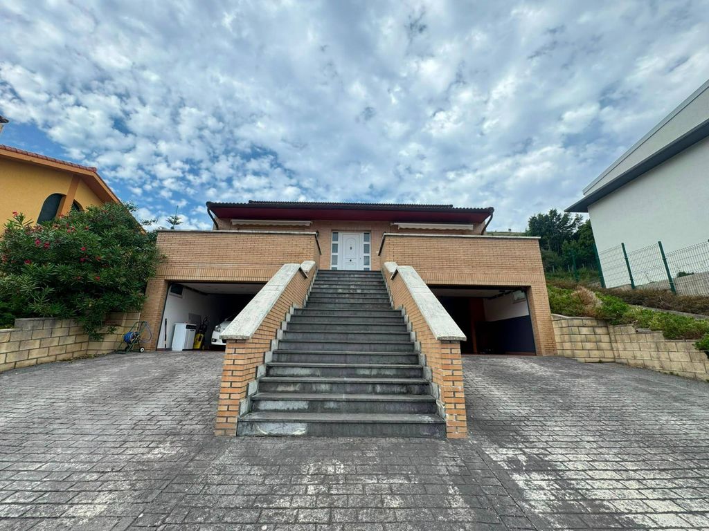 Maison de luxe à vendre à San Julián de Muskiz, 840 000 €, Photo 2