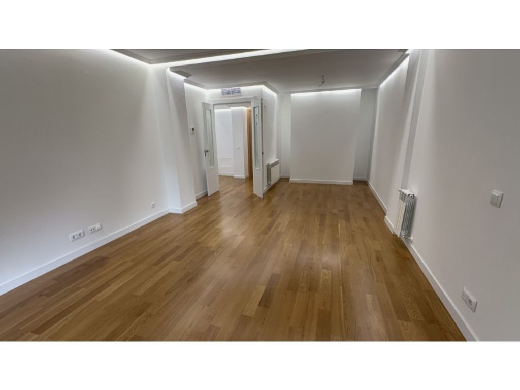 Appartement de luxe à vendre à Boadilla Del Monte, 740 000 €, Photo 2