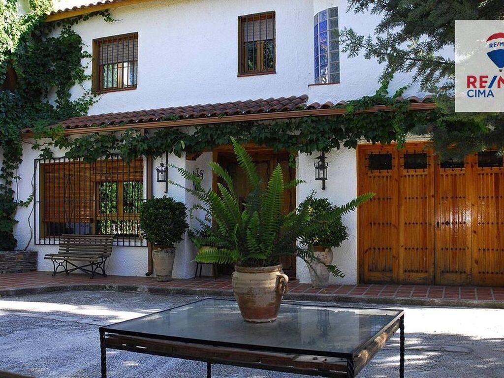 Maison de luxe à vendre à Baza, 850 000 €, Photo 3