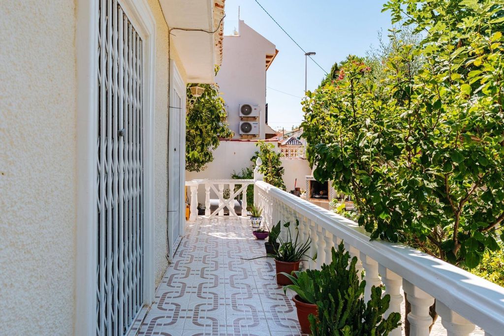 Maison de luxe à vendre à Torrevieja, 850 000 €, Photo 4