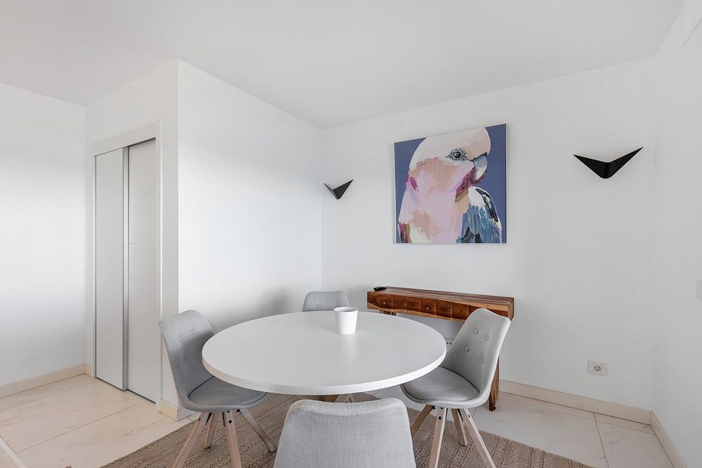 Luxury Apartment for sale in Torrevieja, 765 000 €, Photo 5