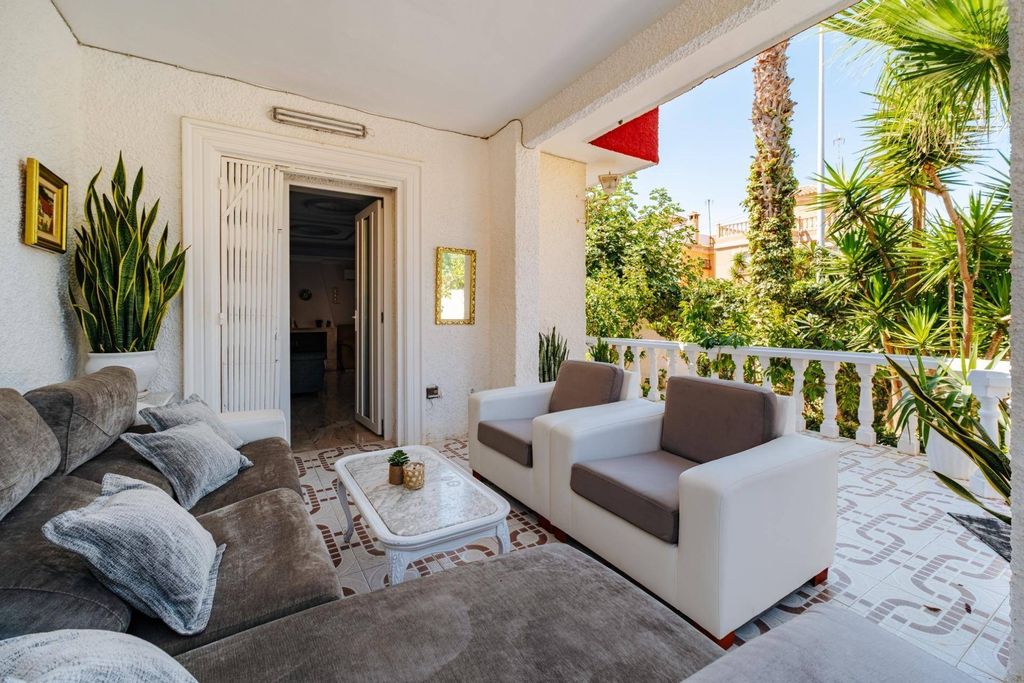 Maison de luxe à vendre à Torrevieja, 850 000 €, Photo 6