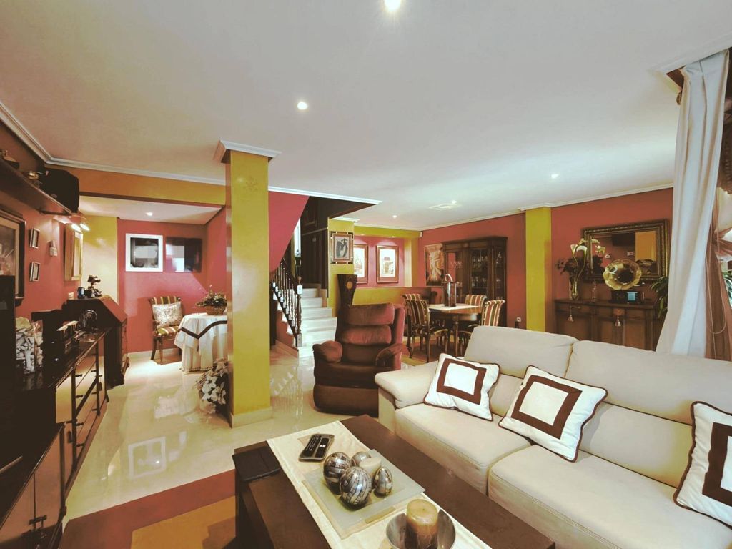 Luxury House for sale in Valladolid, 495 000 €, Photo 7