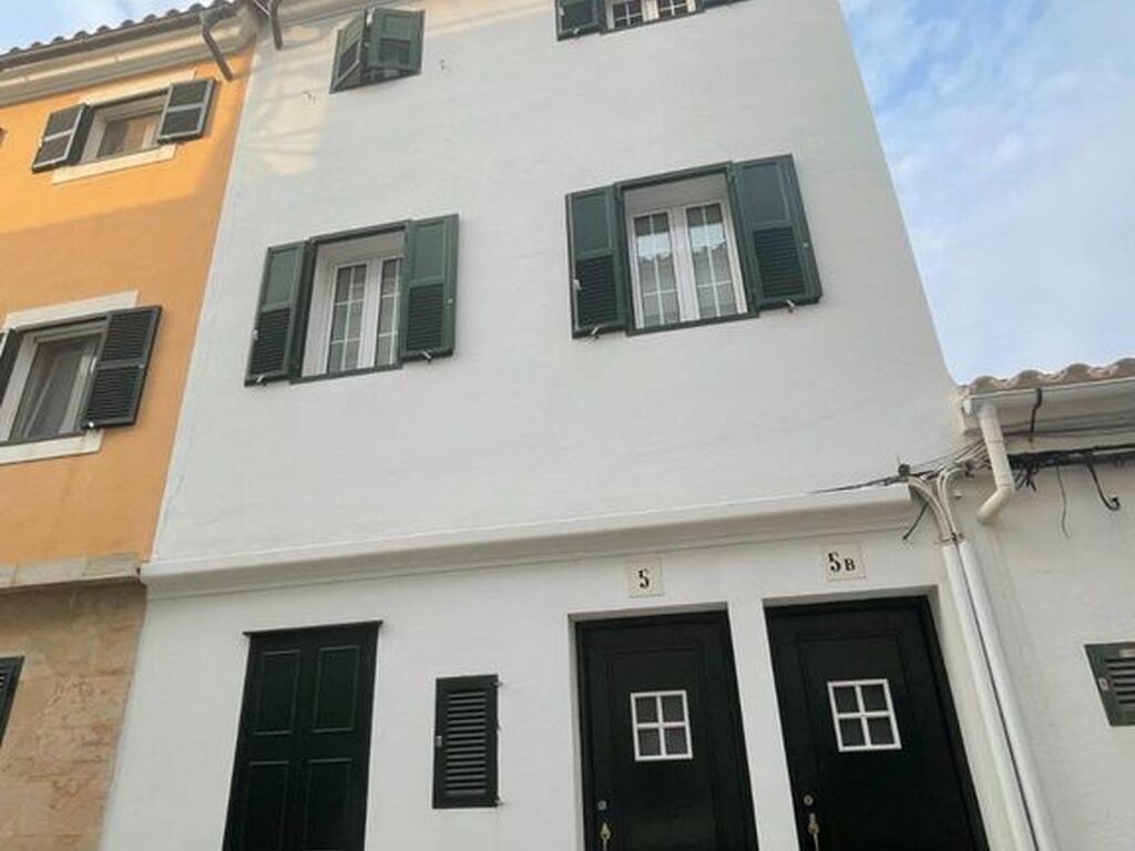 Luxury House for sale in Maó, 700 000 €, Photo 1