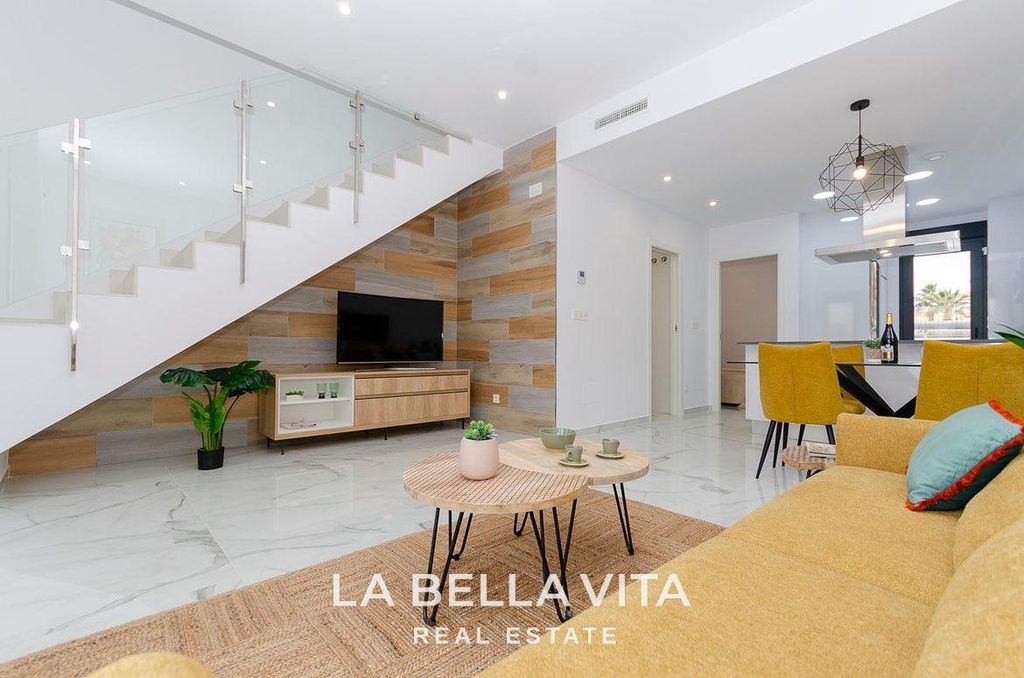 Maison de luxe à vendre à Torrevieja, 424 000 €, Photo 3