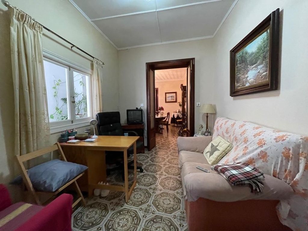 Luxury House for sale in Maó, 535 000 €, Photo 4