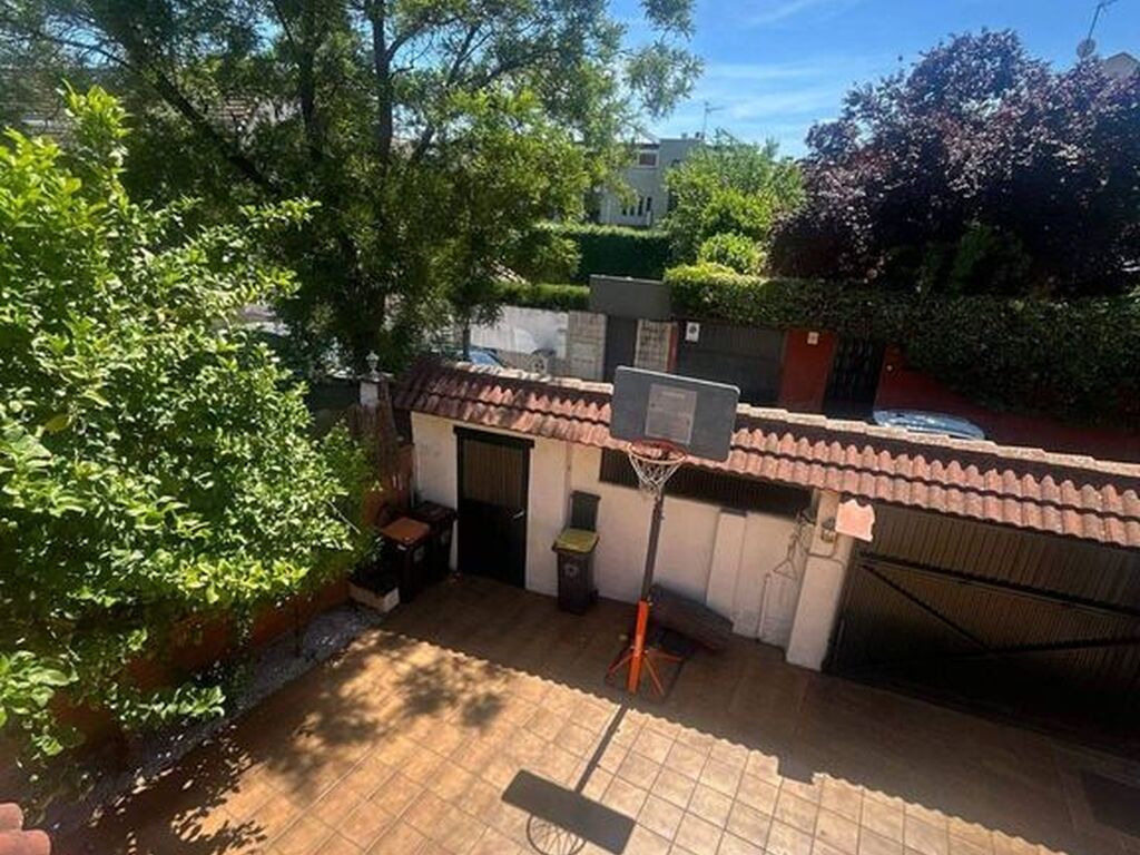 Maison de luxe à vendre à Madrid, 1 250 000 €, Photo 5