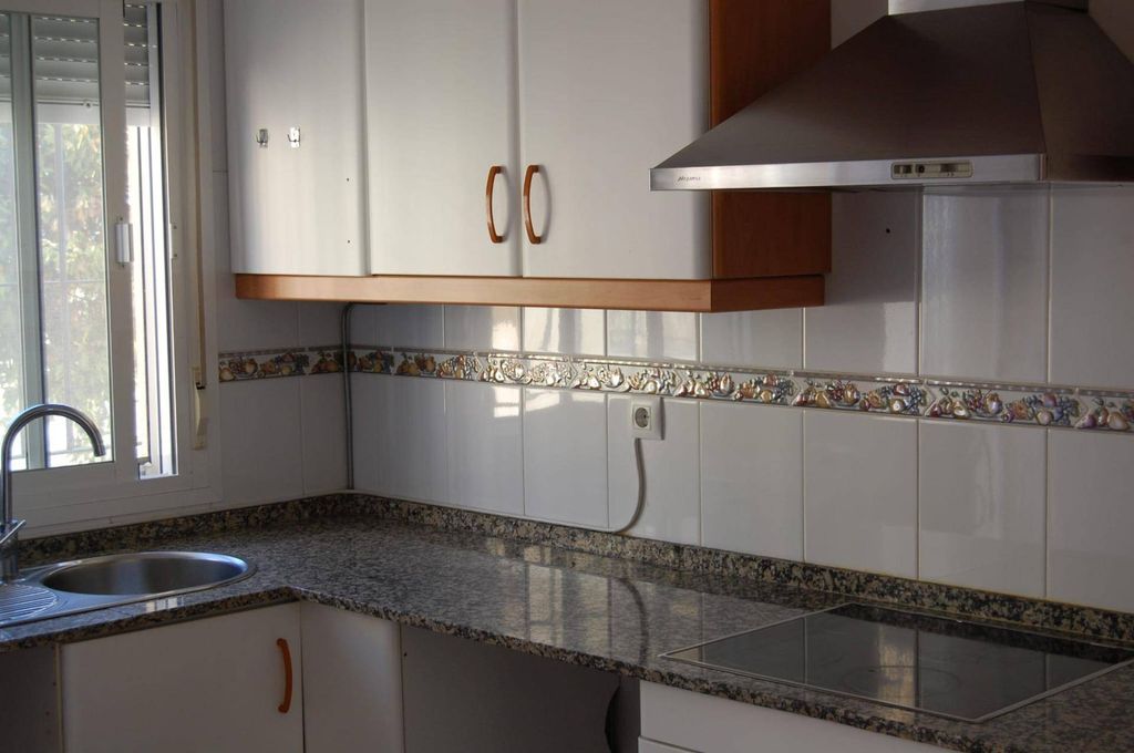 Luxury House for sale in Chiclana de La Frontera, 410 000 €, Photo 7