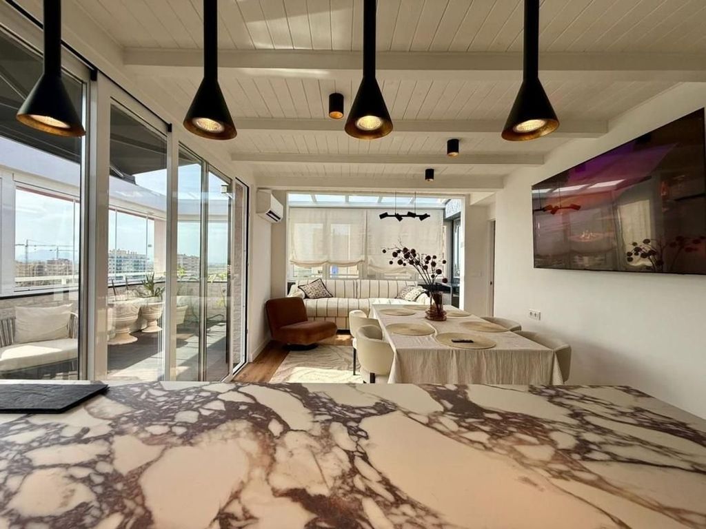 Appartement de luxe à vendre à Guardamar Del Segura, 465 000 €, Photo 1