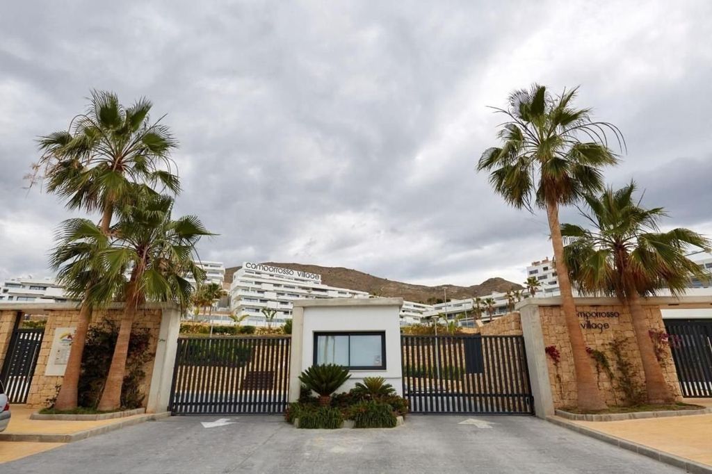 Appartement de luxe à vendre à Finestrat, 445 000 €, Photo 1