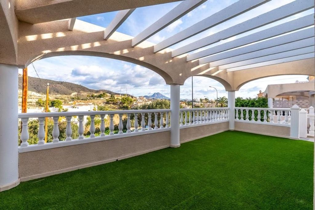 Maison de luxe à vendre à El Campello, 549 500 €, Photo 1