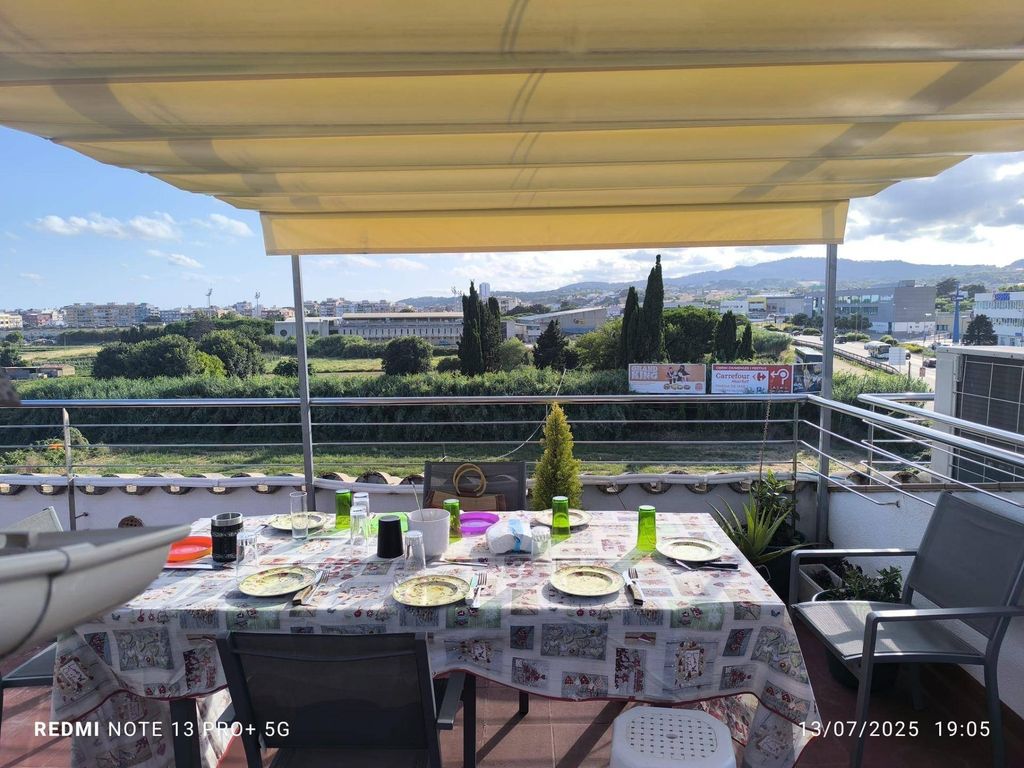 Maison de luxe à vendre à Pineda de Mar, 445 000 €, Photo 1