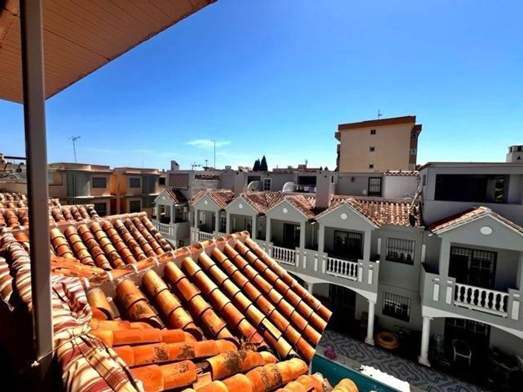 Maison de luxe à vendre à Torremolinos, 455 000 €, Photo 1