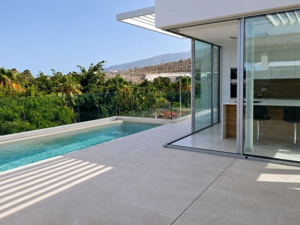 Maison de luxe à vendre à Adeje, 2 300 000 €, Photo 1
