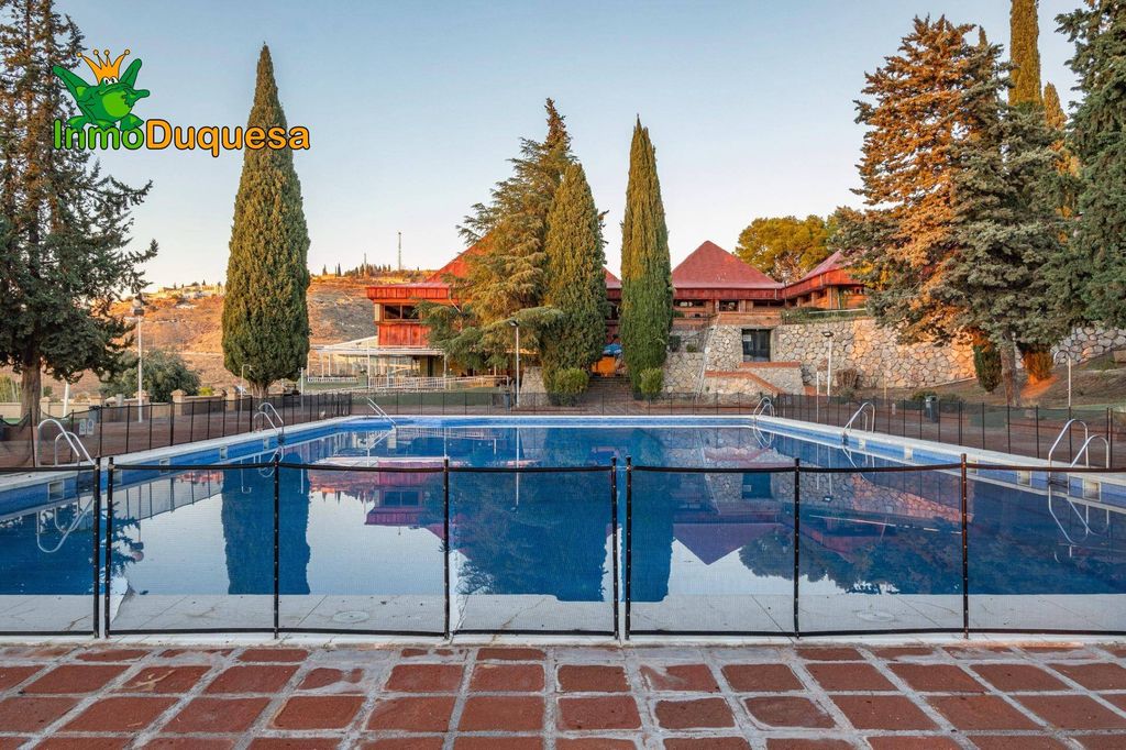 Maison de luxe à vendre à Granada, 630 000 €, Photo 1