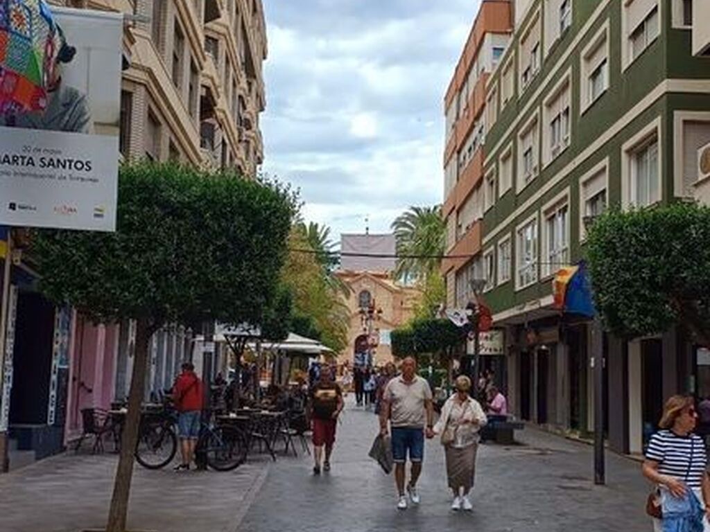 Maison de luxe à vendre à Torrevieja, 520 000 €, Photo 2