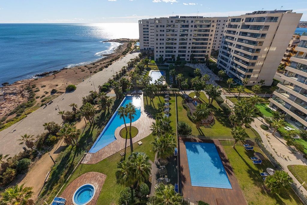 Appartement de luxe à vendre à Torrevieja, 765 000 €, Photo 2