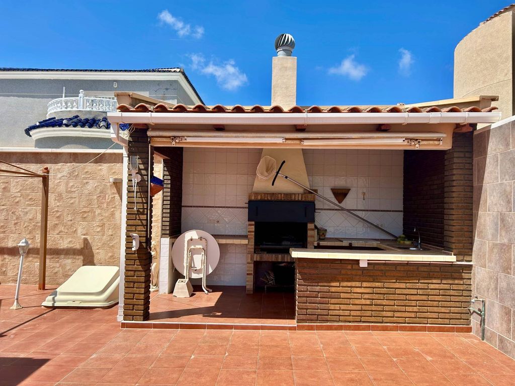 Maison de luxe à vendre à Torrevieja, 549 000 €, Photo 4