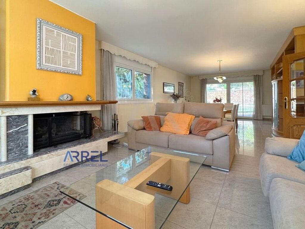 Luxury House for sale in Vallromanes, 889 000 €, Photo 7