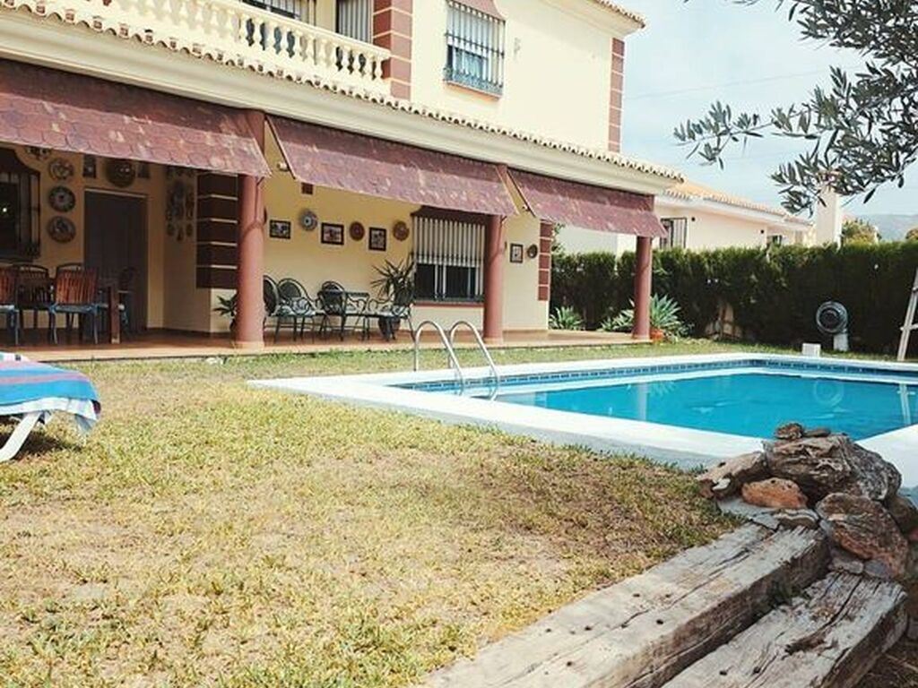 Maison de luxe à vendre à Rincón de La Victoria, 1 150 000 €, Photo 2