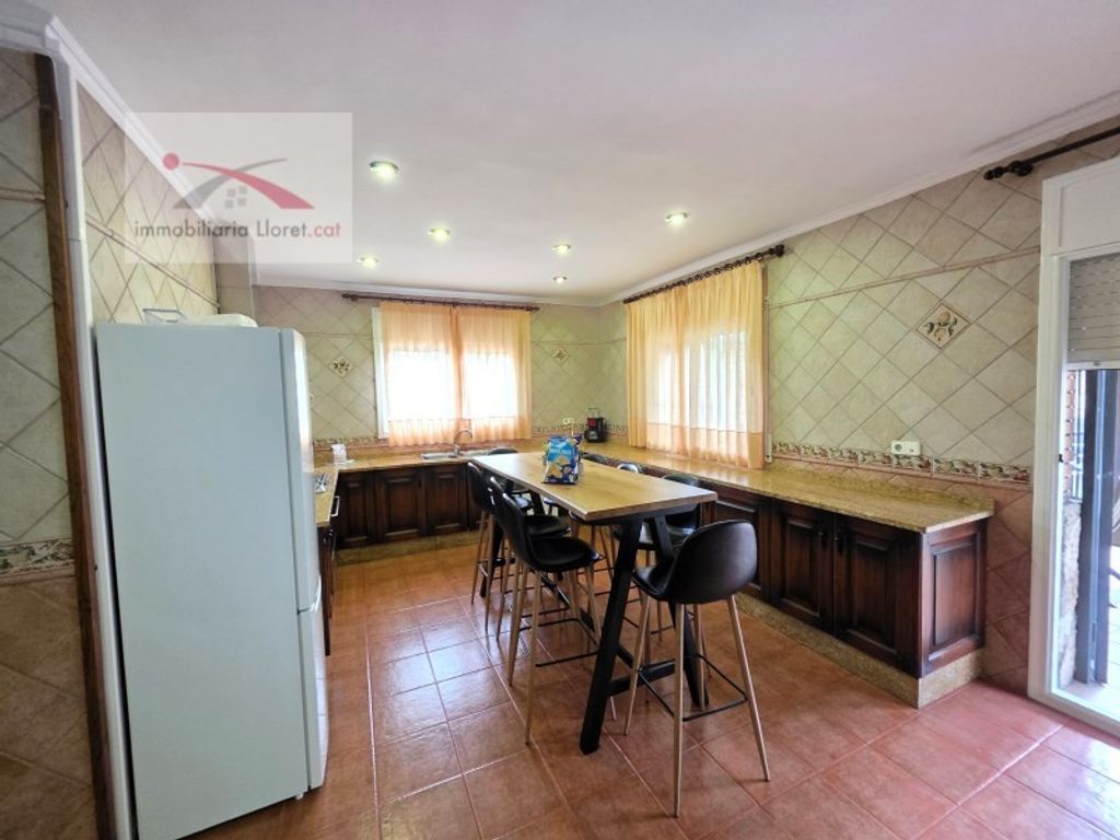 Maison de luxe à vendre à Lloret de Mar, 590 000 €, Photo 2