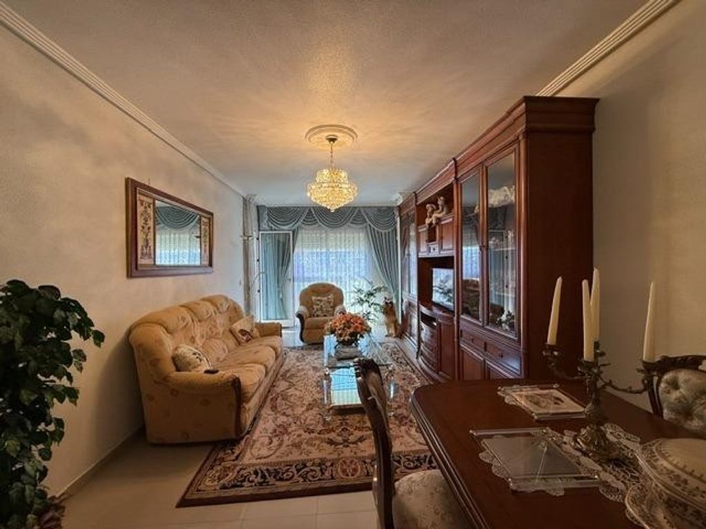 Luxury Apartment for sale in Murcia, 480 000 €, Photo 2
