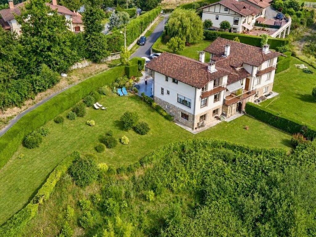 Maison de luxe à vendre à Zalla, 695 000 €, Photo 2