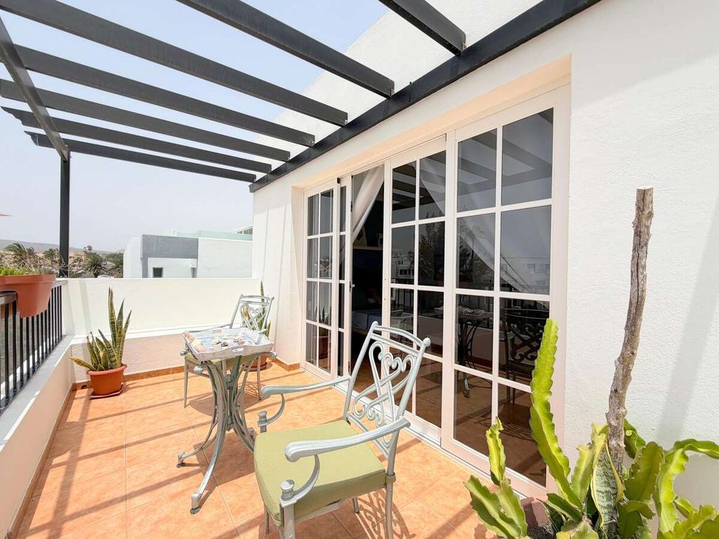 Maison de luxe à vendre à Costa Teguise, 450 000 €, Photo 7