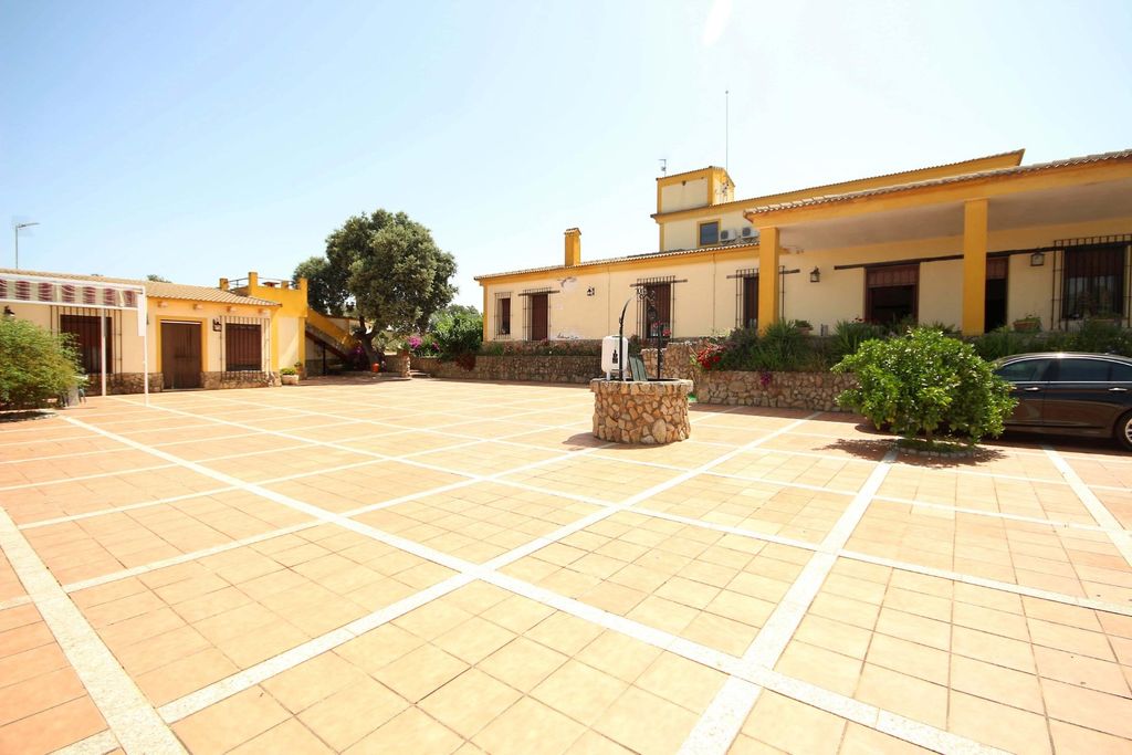 Maison de luxe à vendre à Alcuéscar, 1 500 000 €, Photo 1