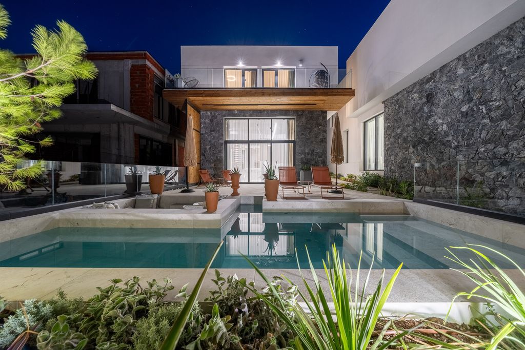 Maison de luxe à vendre à Chersónissos, 1 600 000 €, Photo 1