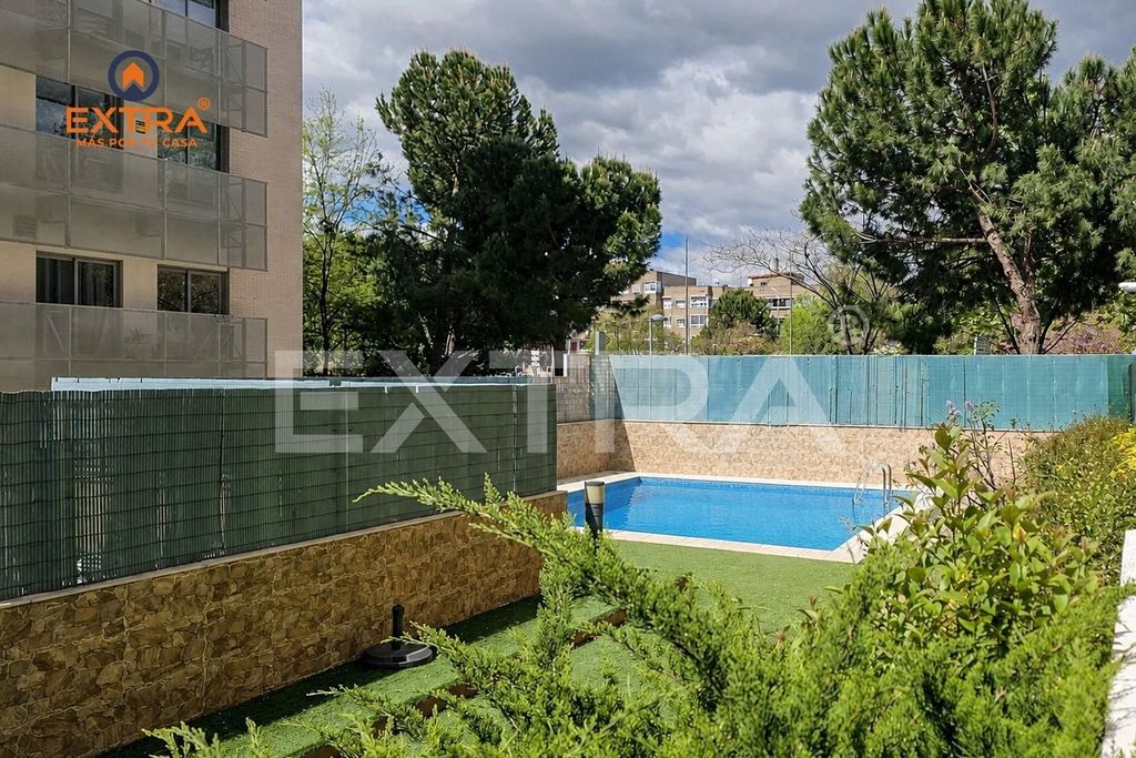 Luxury Apartment for sale in Alcobendas, 660 000 €, Photo 2