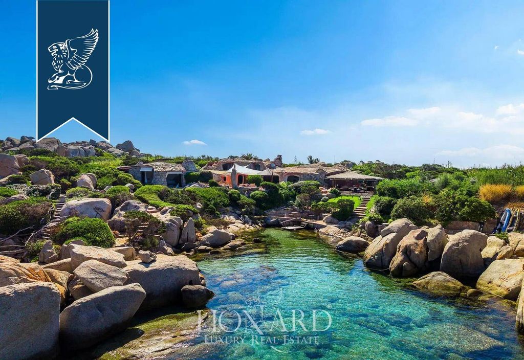 Luxury House for sale in Santa Teresa Gallura, 18 000 000 €, Photo 6