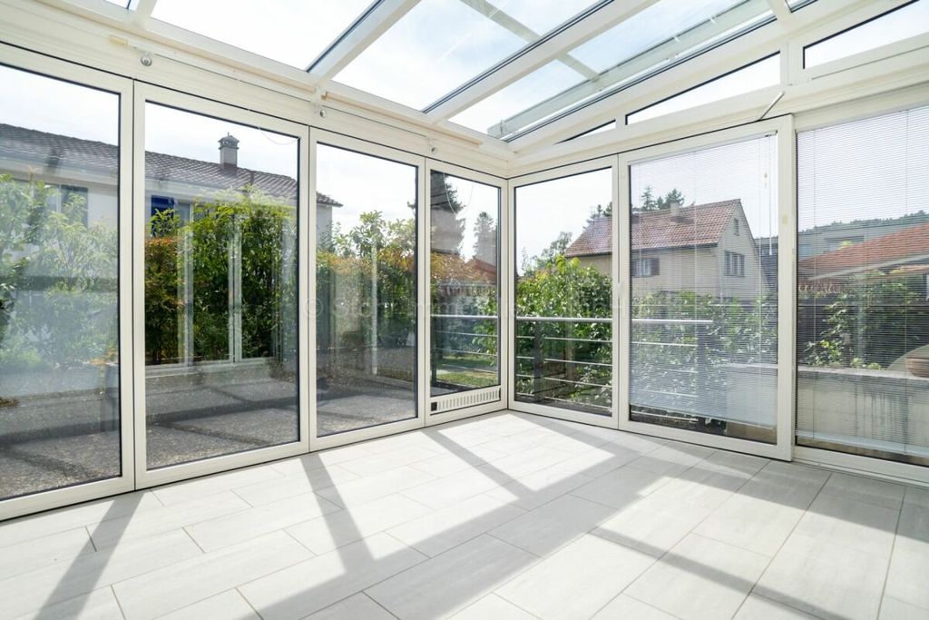 Maison de luxe à vendre à Stadt Winterthur (Kreis 1) / Lind, 960 752 €, Photo 2