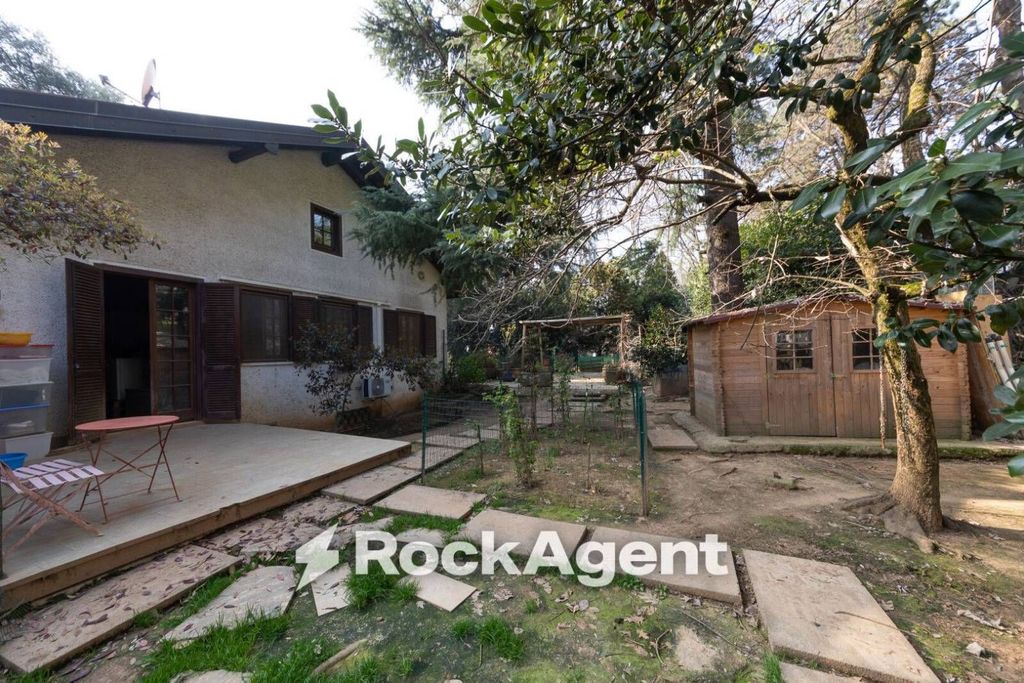 Luxury House for sale in Camparada, 588 000 €, Photo 2