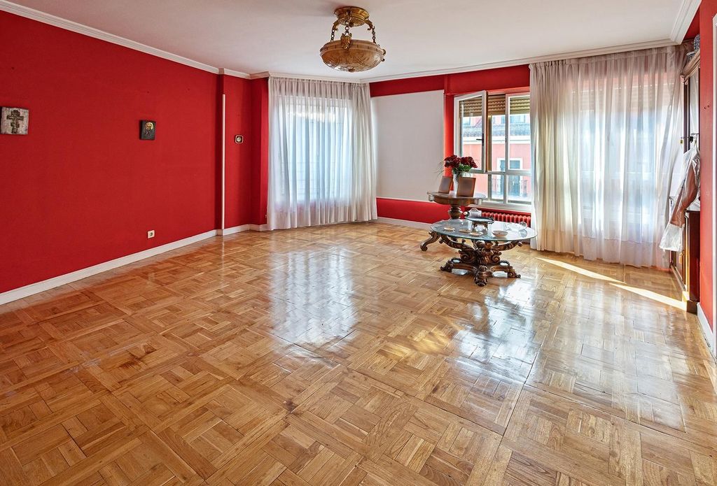 Appartement de luxe à vendre à Valladolid, 890 000 €, Photo 3