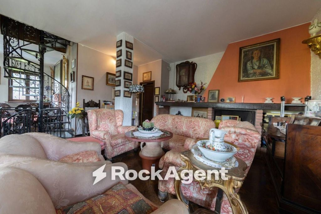 Luxury House for sale in Camparada, 588 000 €, Photo 4