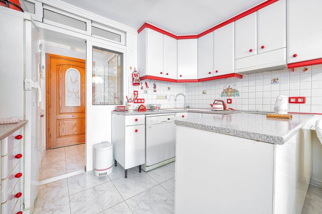 Maison de luxe à vendre à San Bartolomé de Tirajana, 650 000 €, Photo 5