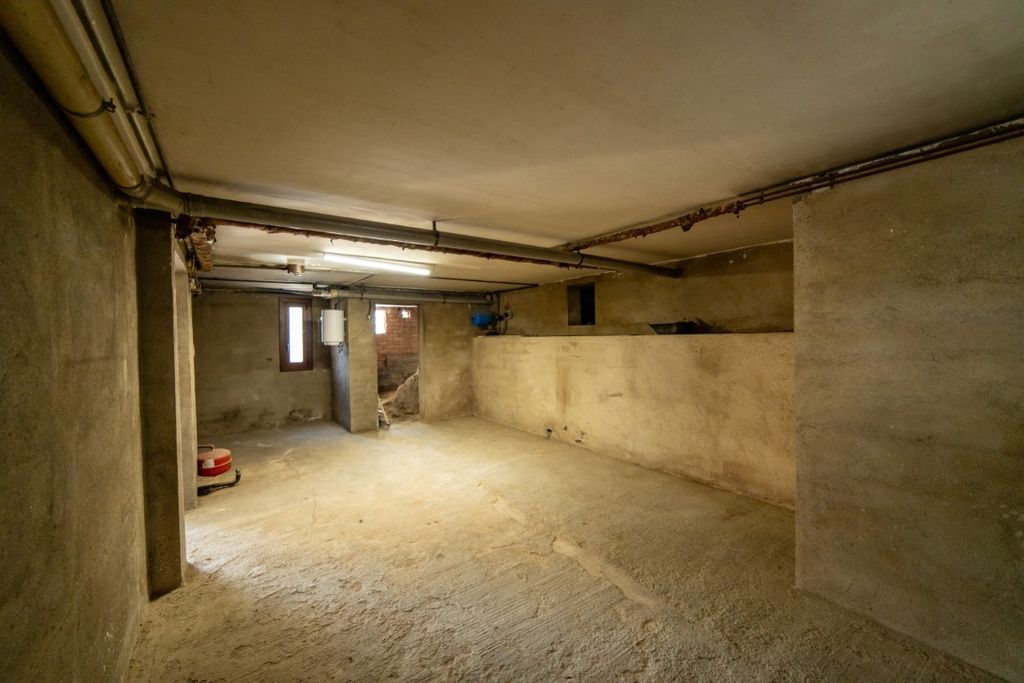 Luxury House for sale in Tona, 430 000 €, Photo 7