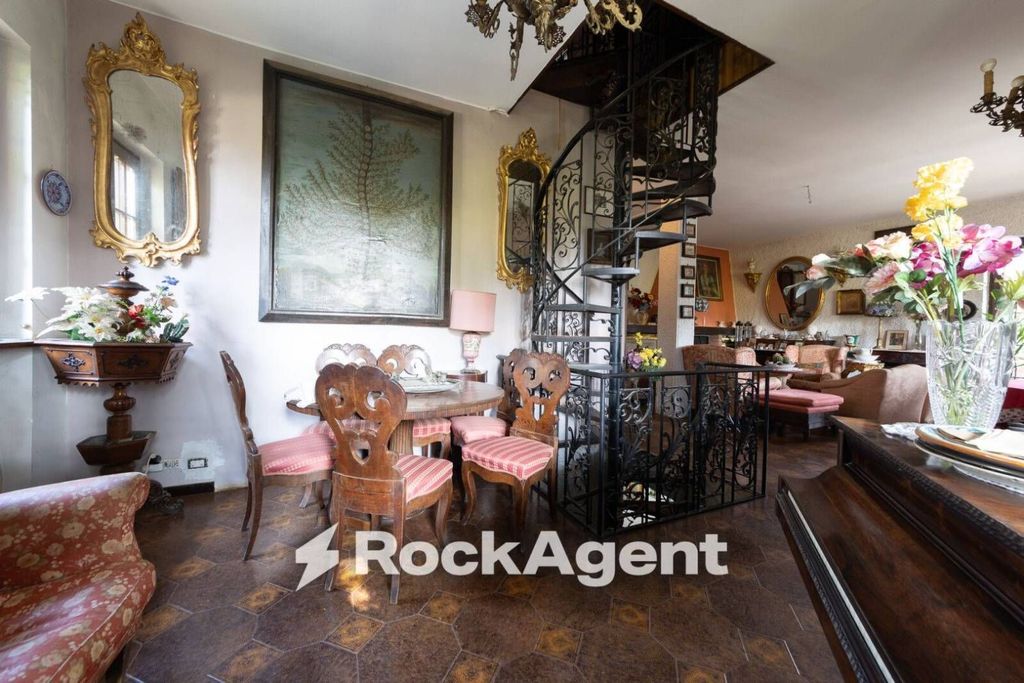 Luxury House for sale in Camparada, 588 000 €, Photo 7