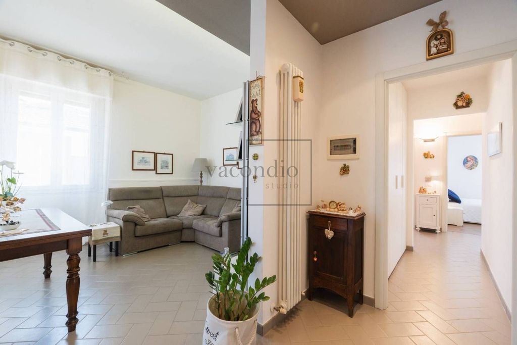 Maison de luxe à vendre à Modena, 638 000 €, Photo 3