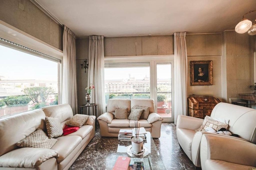 Appartement de luxe à vendre à Rome, 995 000 €, Photo 3