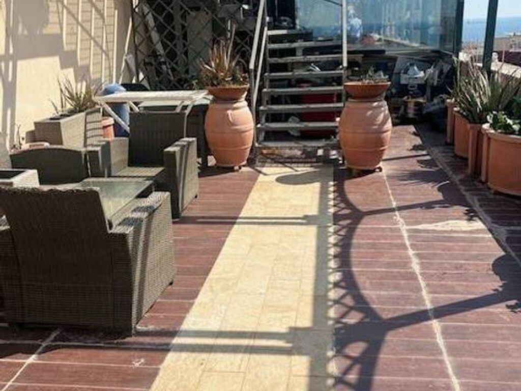 Appartement de luxe à vendre à Salerno, 550 000 €, Photo 5