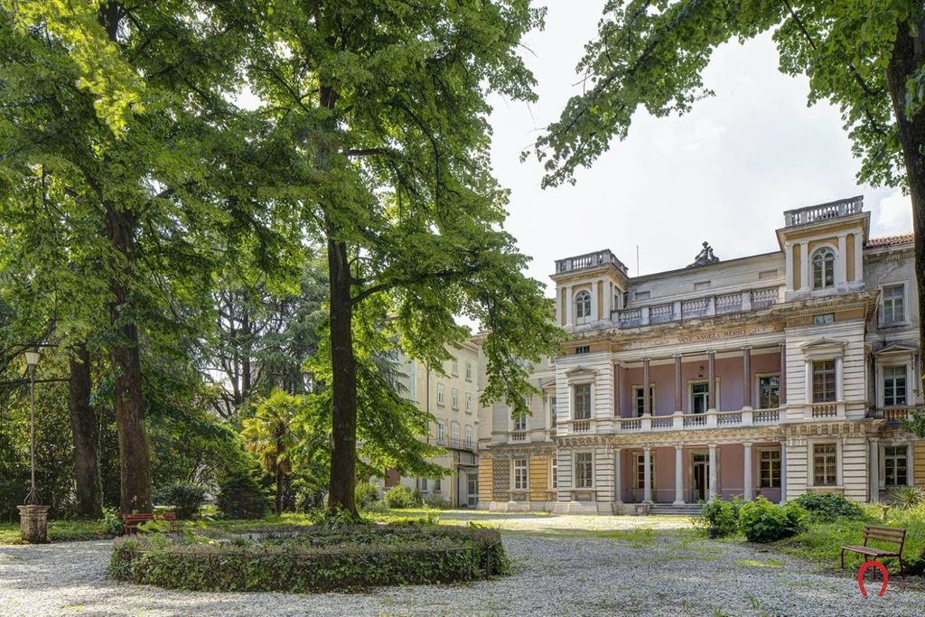 Maison de luxe à vendre à Gorizia, 1 000 000 €, Photo 1