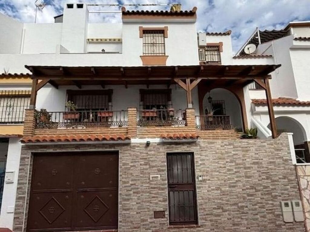 Maison de luxe à vendre à Alhaurín de La Torre, 424 995 €, Photo 1