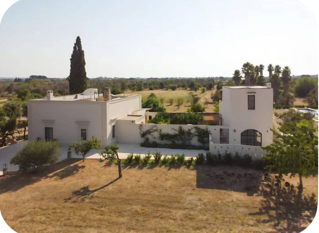 Maison de luxe à vendre à Parabita, 1 200 000 €, Photo 1