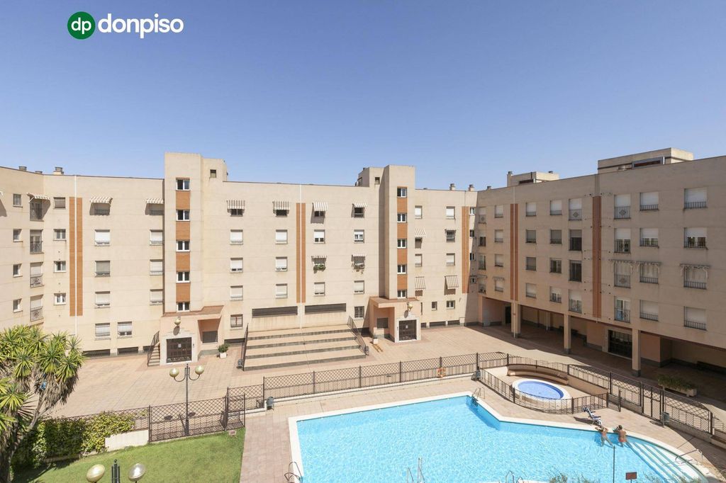 Appartement de luxe à vendre à Granada, 455 000 €, Photo 1