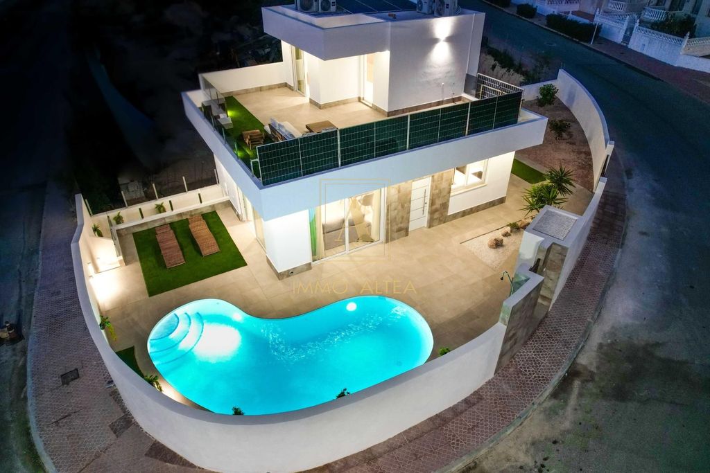 Maison de luxe à vendre à Alicante, 587 000 €, Photo 1